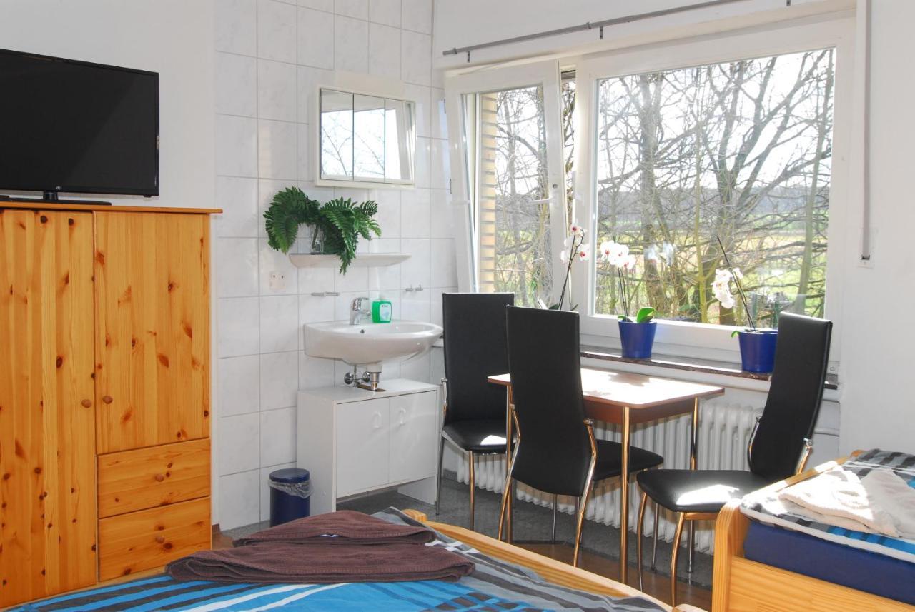 Monteurzimmer Krings Baptistastr 2A Eschweiler Kültér fotó